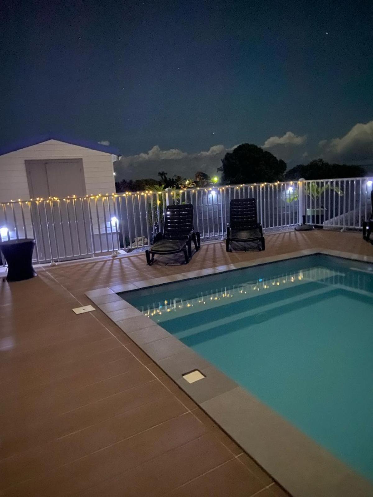 Les Terrasses De Vinty 3 Autour D'une Piscine
